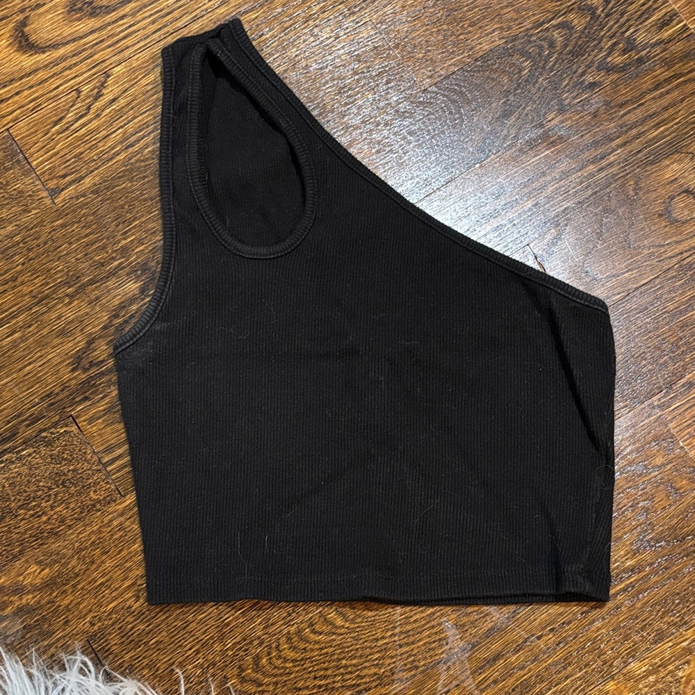 Zara Black Asymmetrical Crop Top